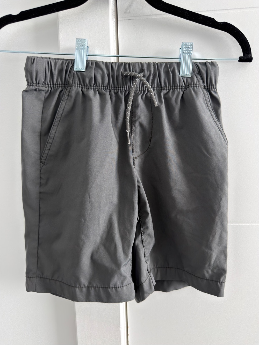 Old Navy Elastic Waist Dry Quick Shorts - set of 2
